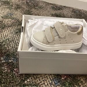 Geox Kids Beige Sneakers with Glitter Straps